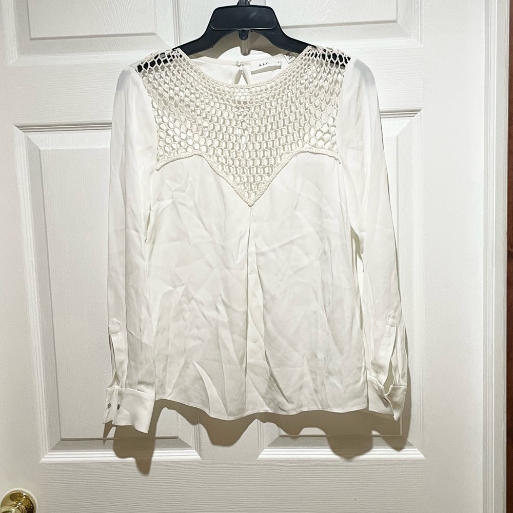 A.L.C. Sian Crochet Crepe Top Size 4 - Picture 3 of 6